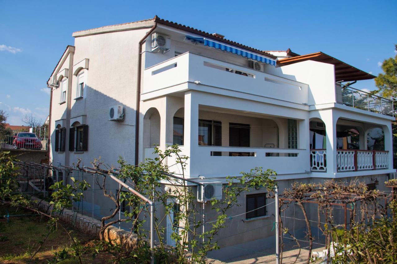 Apartman Mara 크르크 외부 사진