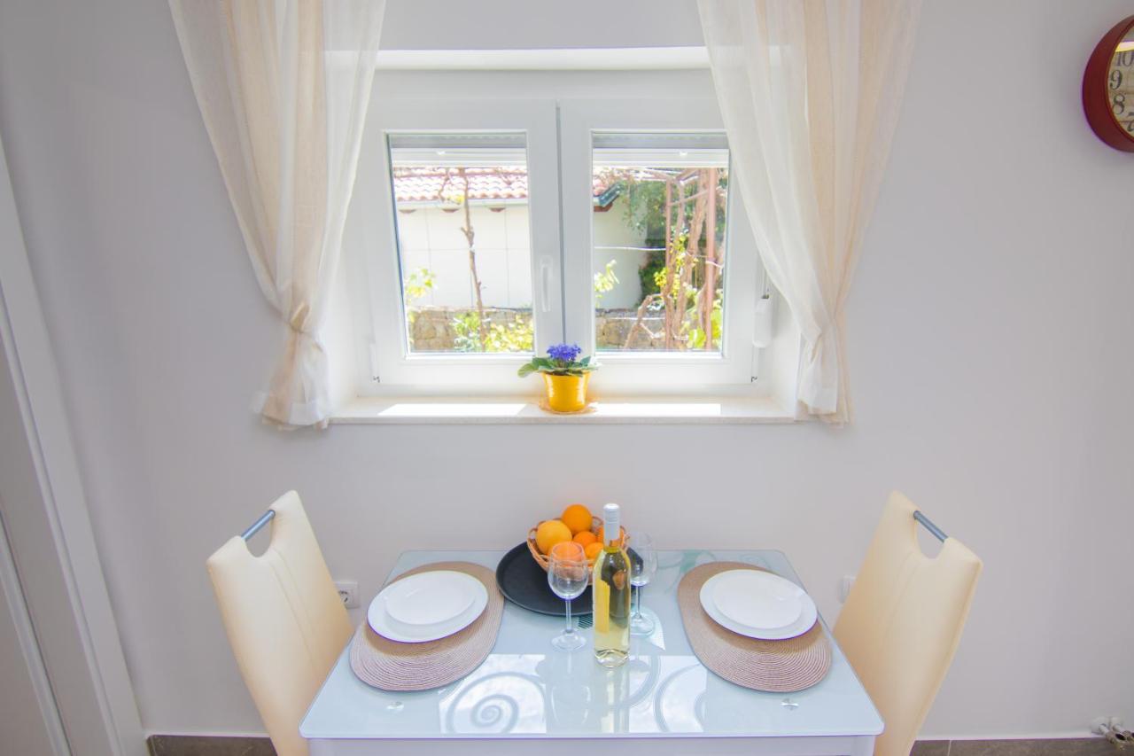 Apartman Mara 크르크 외부 사진